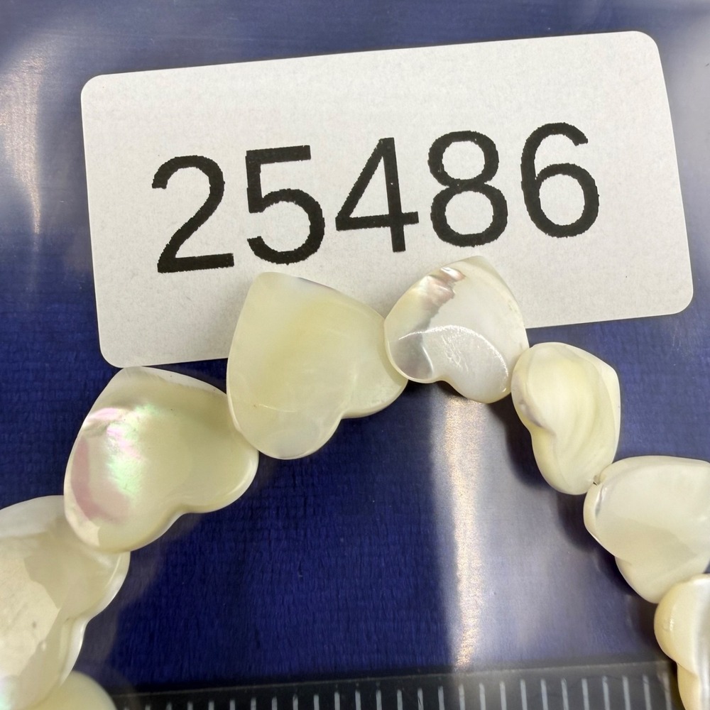 Vintage Avon Mother of Pearl Necklace Heart Signed 16" - Picture 10 of 10